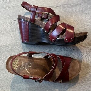 Dansko Maroon Strappy Wedge Sandals